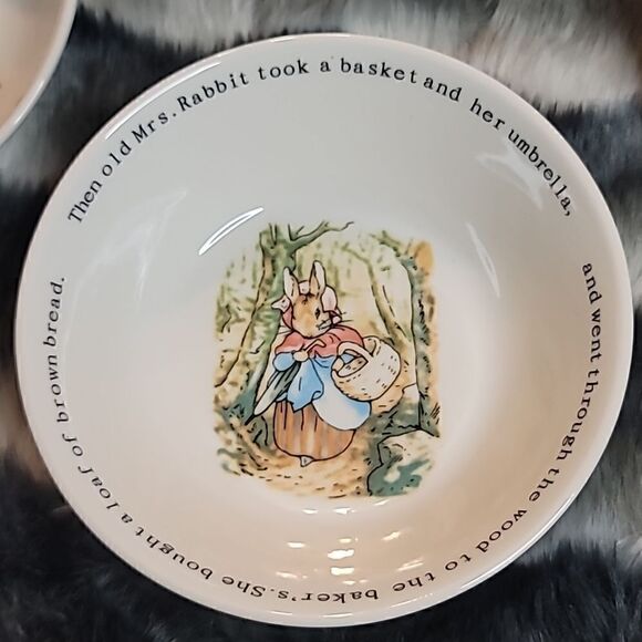 Peter Rabbit Bowls and Cup Set - Picture 5 of 9